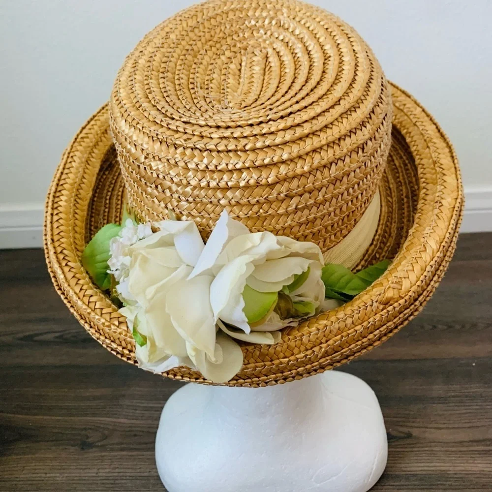Straw hat